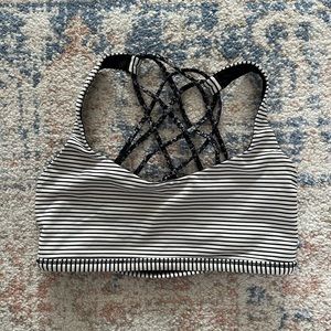 Lululemon Criss Cross Sports Bra
